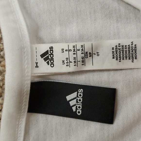 Adidas Oversized Athletic top - Picture 4 of 9